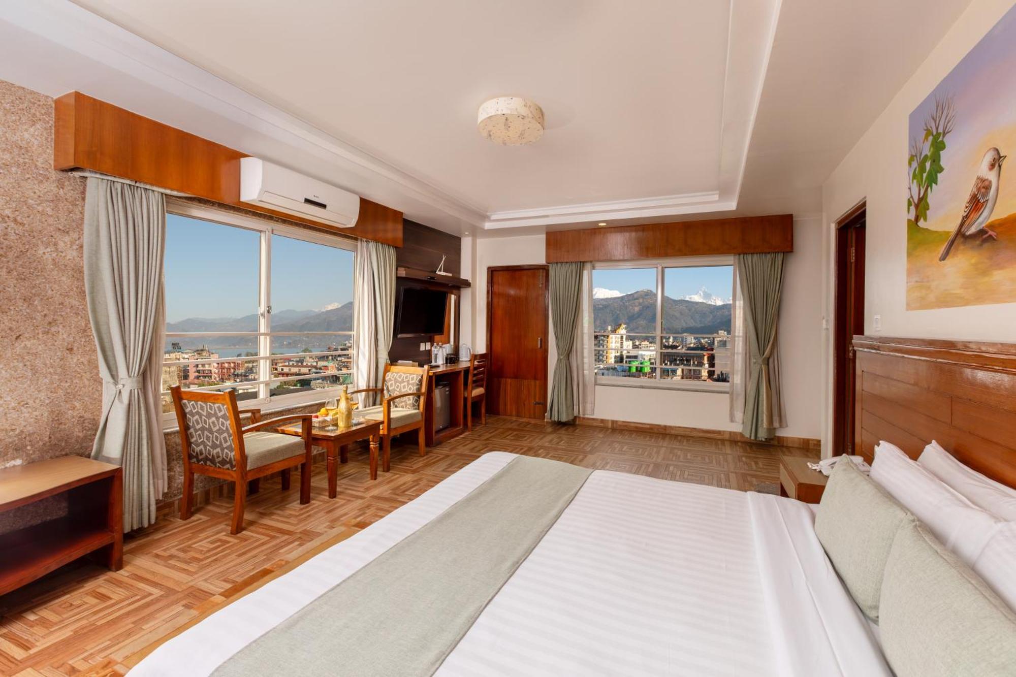 เมาท์วิว โปขาระ โฮเทล Hotel โพคารา ภายนอก รูปภาพ